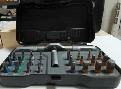 🔥🔥24 in 1 DlY Screwdriver Set Magnetic Compact and Portable Ratchet Screwdriver